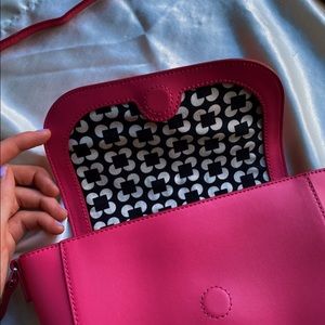 VERA BRADLY pink crossbody purse